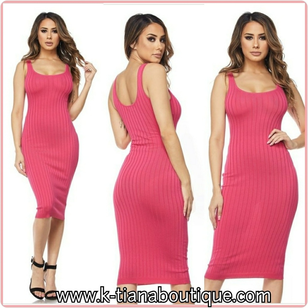 'Alaina' Midi Dress 1 Size SMALL Left